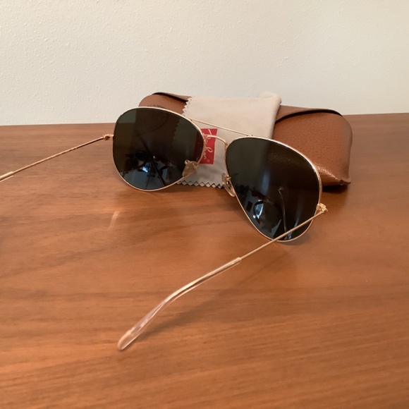 Ray- Ban Aviator Sunglasses - Picture 3 of 3